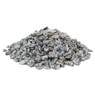 гранитная крошка навалом.